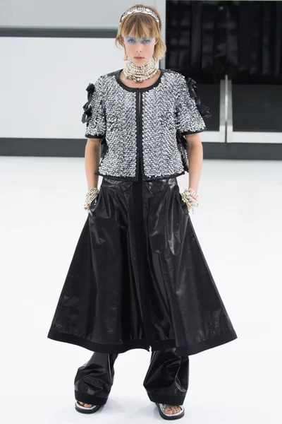 Look 94